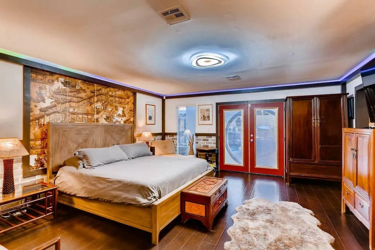 7Bd 5Ba Mansion W/ Lazy River Hot Tub Sleeps 26 Hotel Las Vegas 0*,