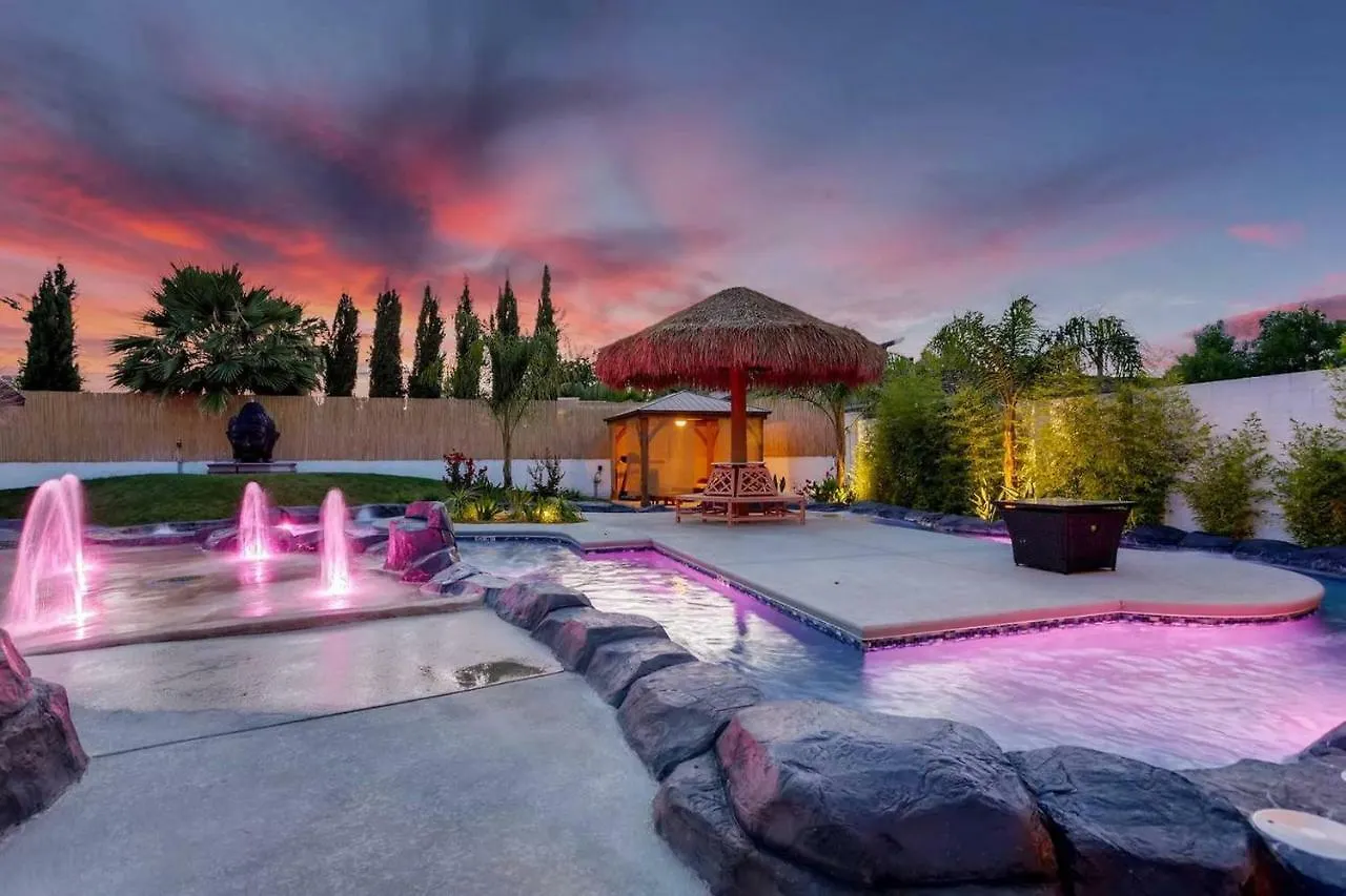 7Bd 5Ba Mansion W/ Lazy River Hot Tub Sleeps 26 Hotel Las Vegas 0*,