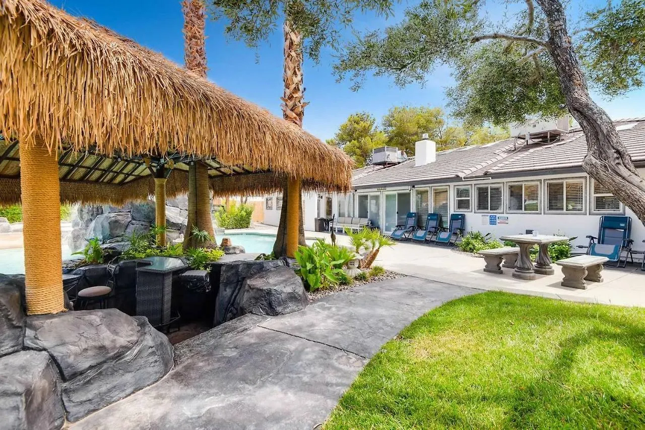 7Bd 5Ba Mansion W/ Lazy River Hot Tub Sleeps 26 Hotel Las Vegas 0*,